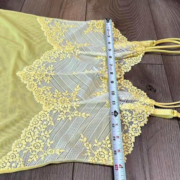 NWOT Wacoal Embrace Yellow And White Lace Chemise Slip Size L/XL - Picture 7 of 11